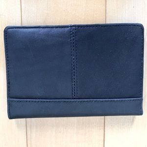 Soprano genuine leather black wallet